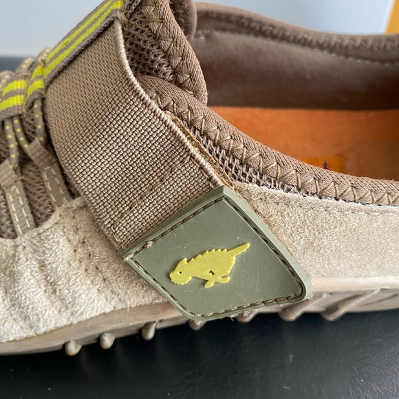 Like New Rocketdog Suede Slip-On Trail Sneaker Womens Size 8. Brown/yellow - Picture 8 of 9